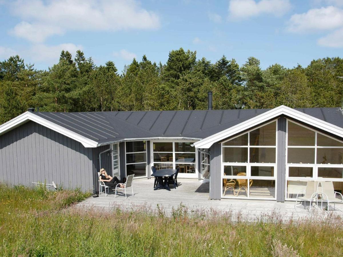8 Person Holiday Home In Jerup Zimmer foto